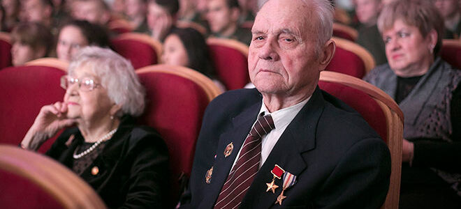 Скидки и льготы на ЖД билеты пенсионерам в 2021 году